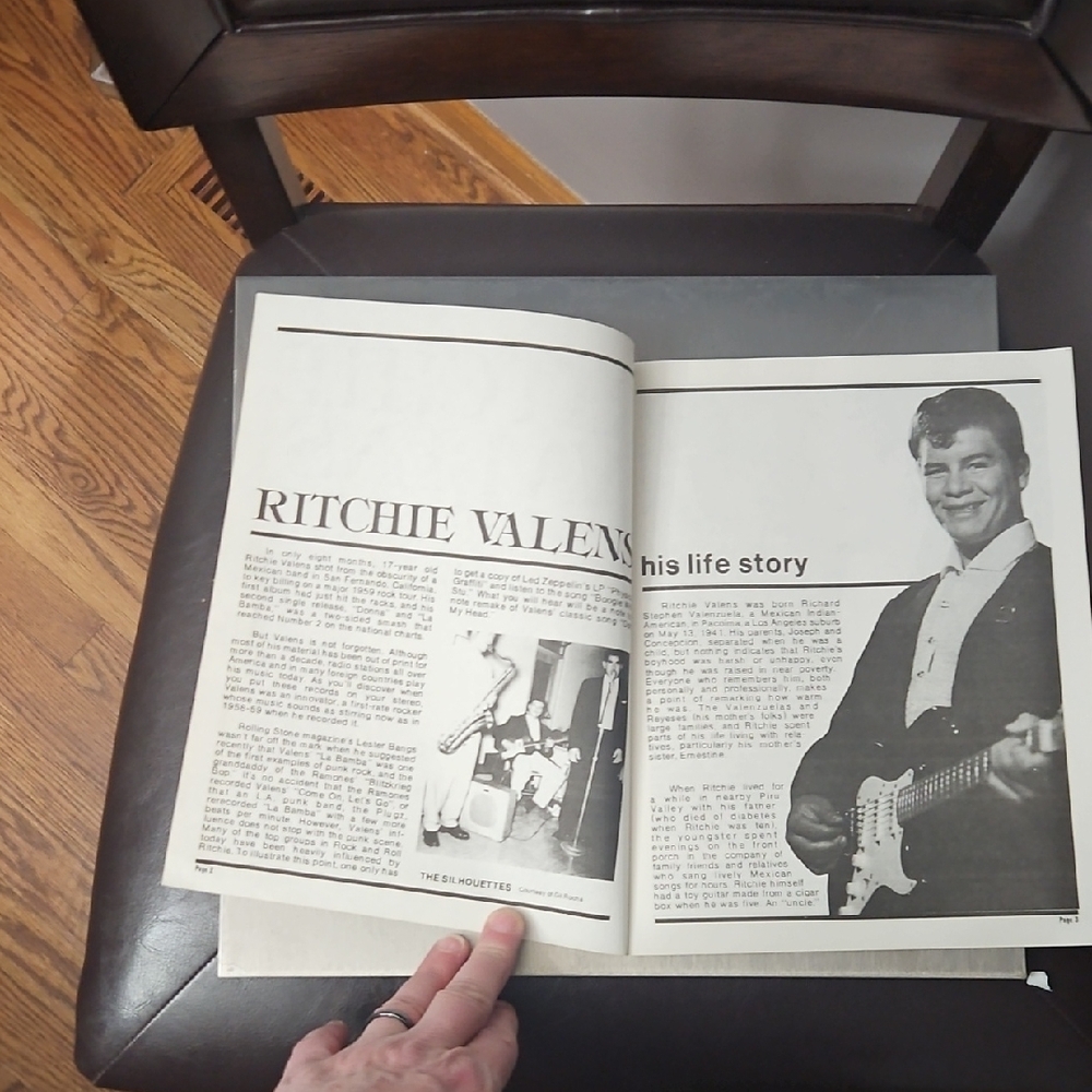 The History of Ritchie Valens Vinyl Record Set - Blue - Picture 15 of 15